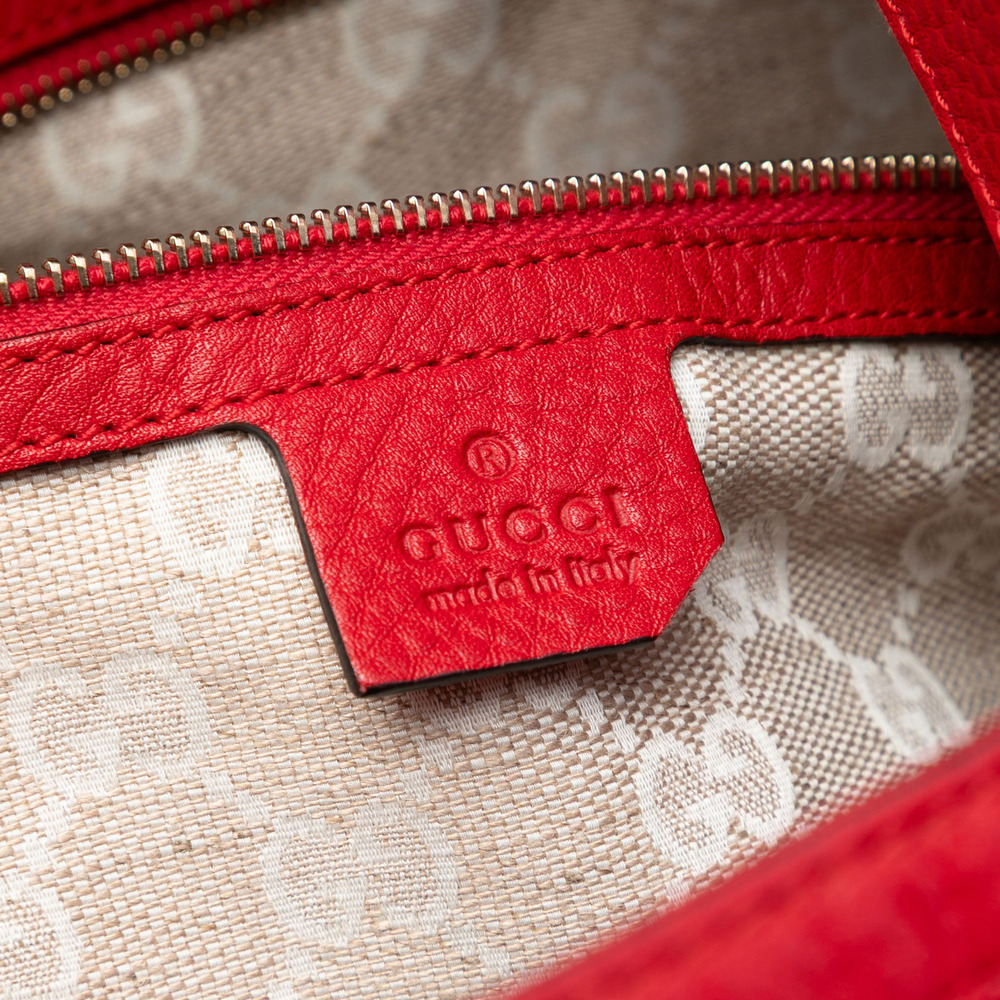 Pre-Loved Gucci Calfskin Bamboo Diana Satchel - Picture 5 of 7